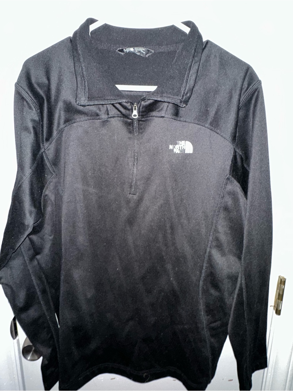Men’s The North Face Black Quarter-Zip Pullover